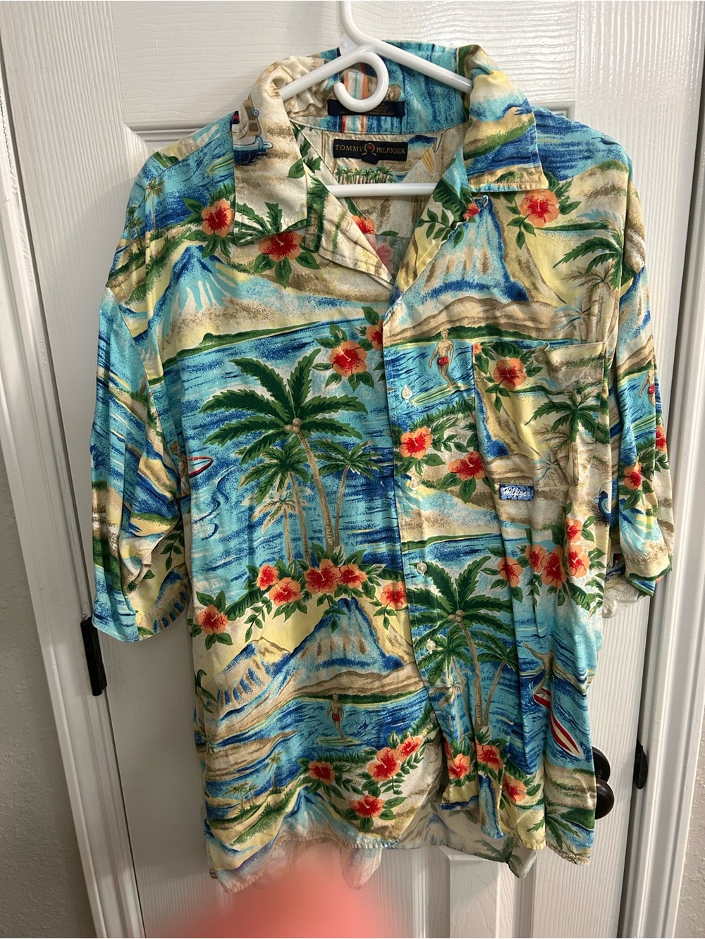 Vintage Tommy Hilfiger Logo Hawaiian Surfing Floral Board SS Camp Shirt XL